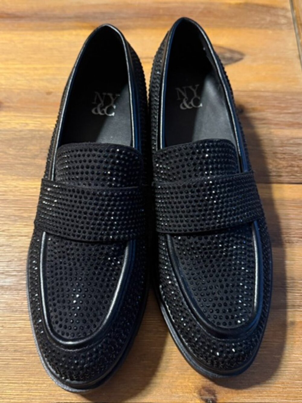 NWOB New York & Company Black Abigail Rhinestone Loafers NWOB Size 8
